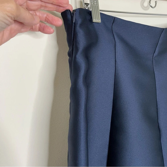 GIORGIO ARMANI SILK BLEND MIDI SKIRT IN NAVY BLUE LUXURY old money - Picture 4 of 12